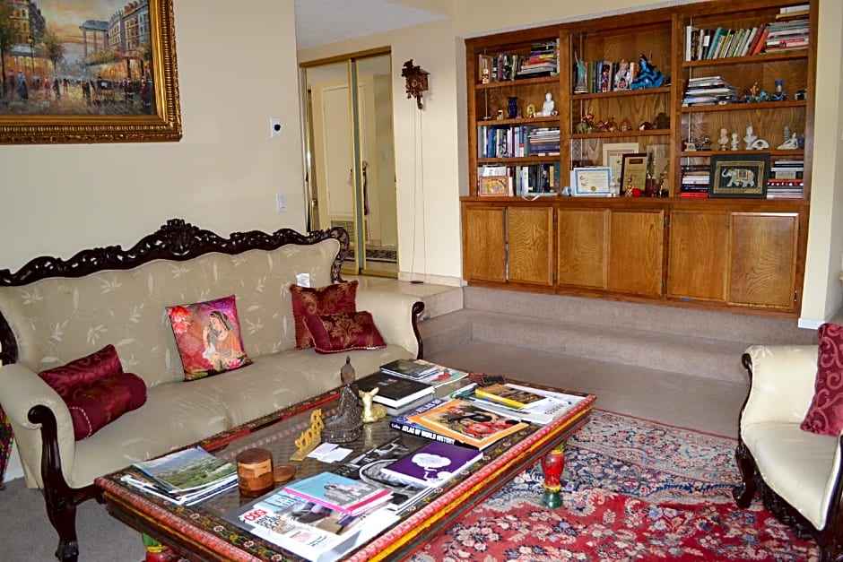 Bed and Breakfast in Hollywood Hills