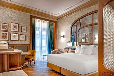 Standard, Guest room, 1 King, City view