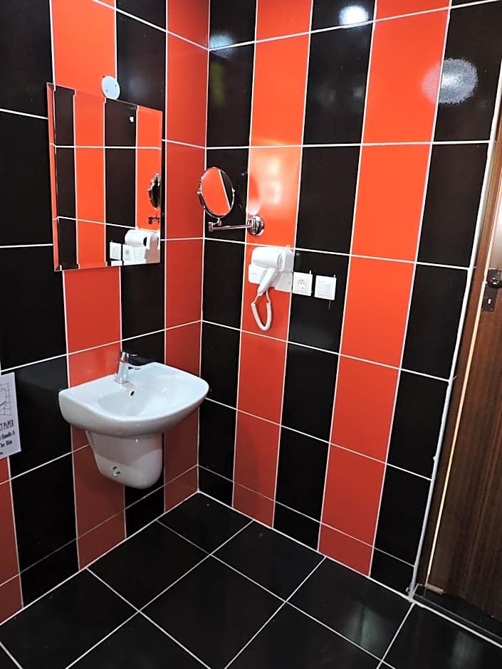 Valentine Inn Luxury