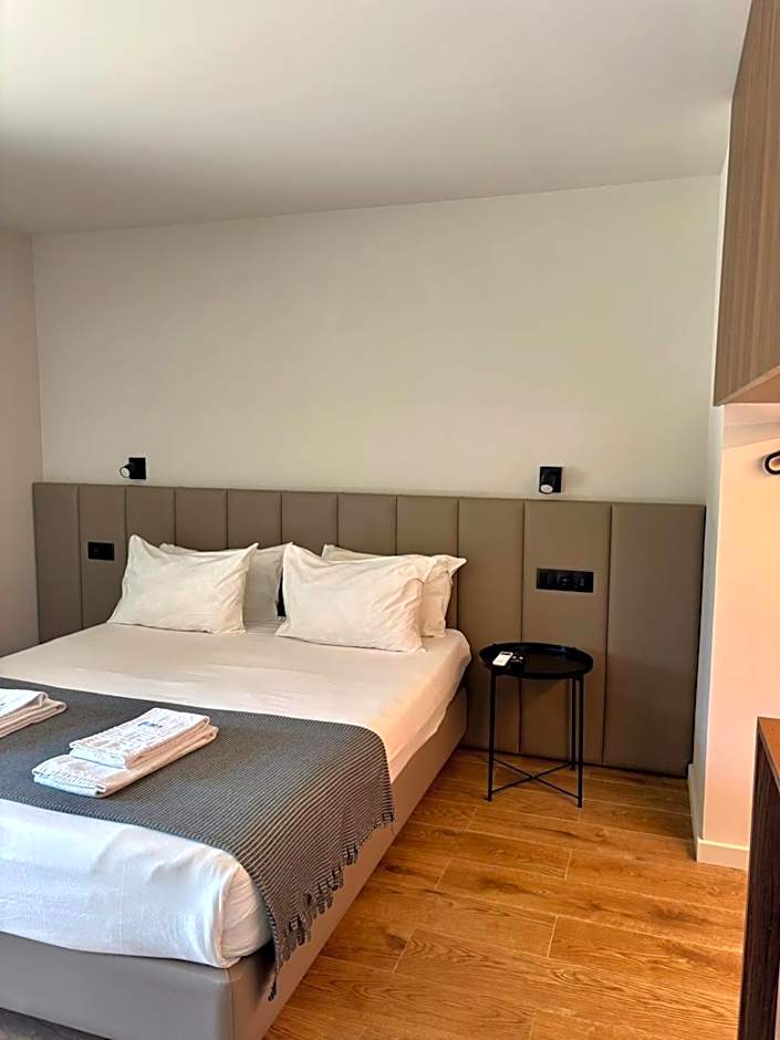 Vila Hotel By VimaHotels