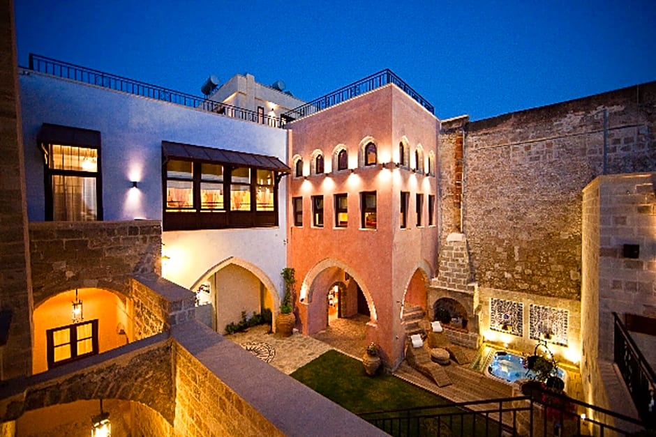 In Camera Art Boutique Hotel