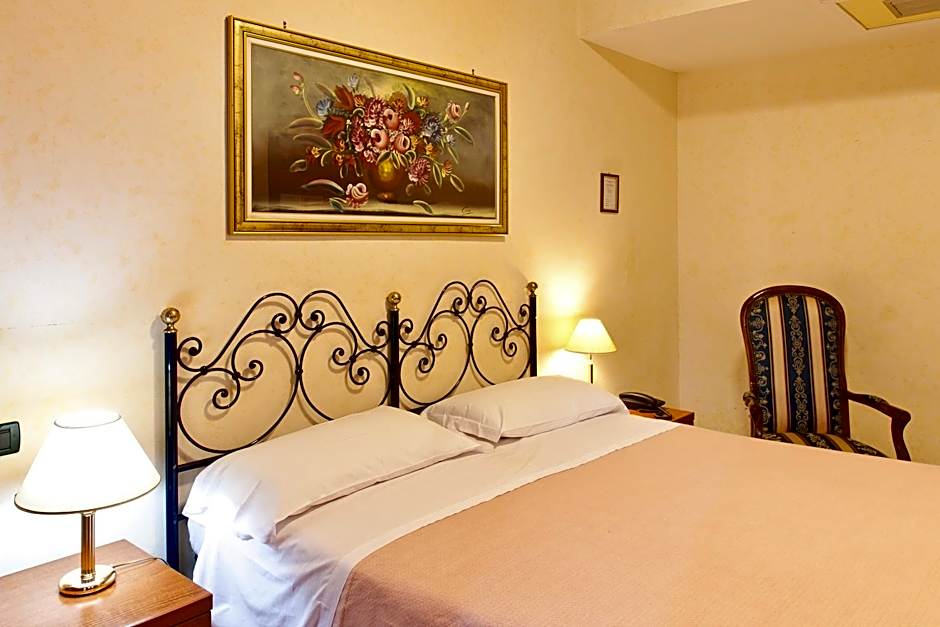 Stromboli Hotel