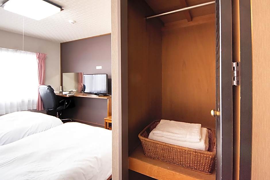 Yamato Saidaiji Hotel SINDAI