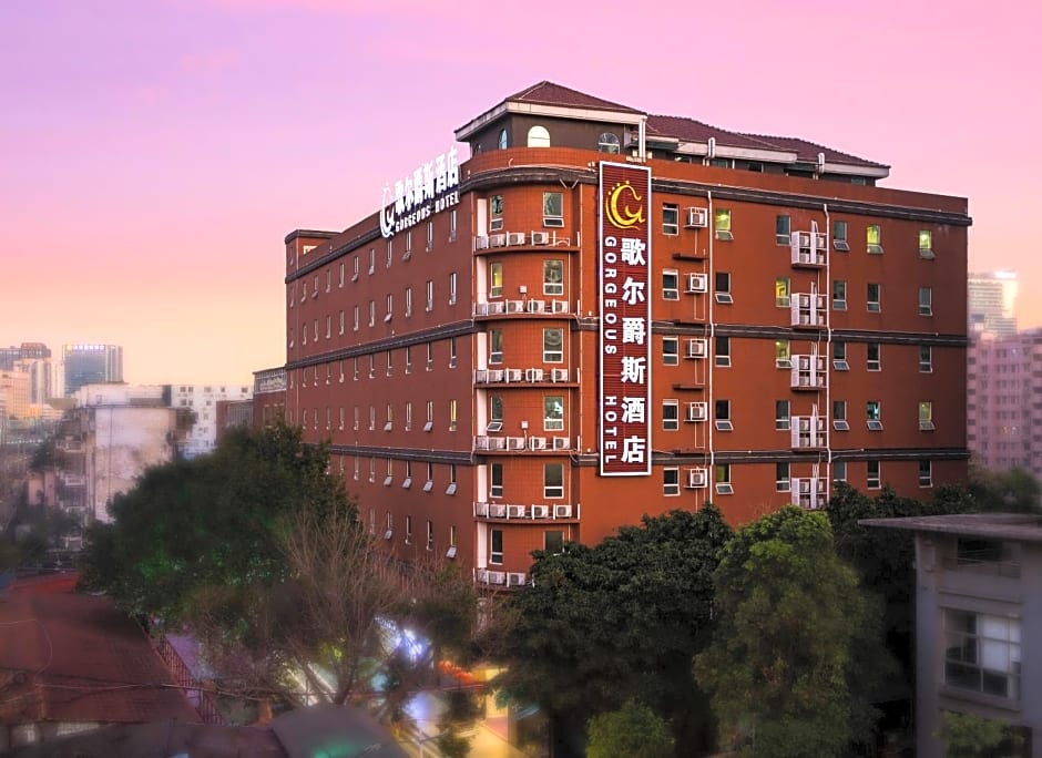 Gorgeous Hotel