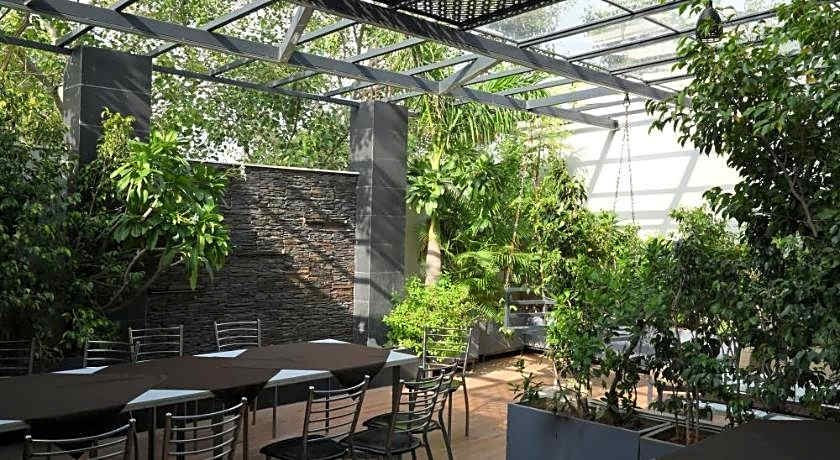 Hotel Neelkamal