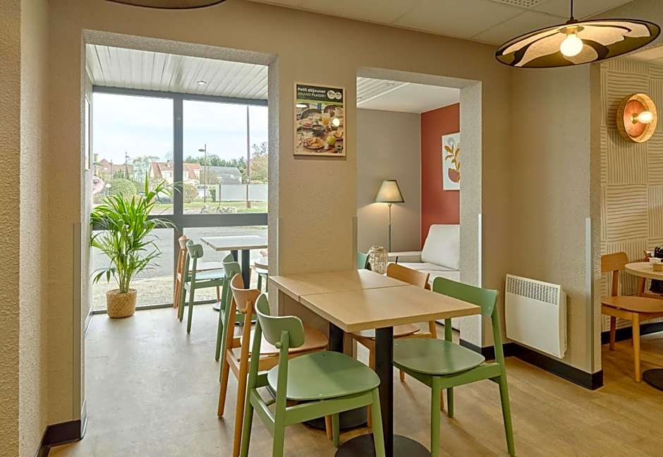 B&B HOTEL Cergy Pierrelaye 3 étoiles