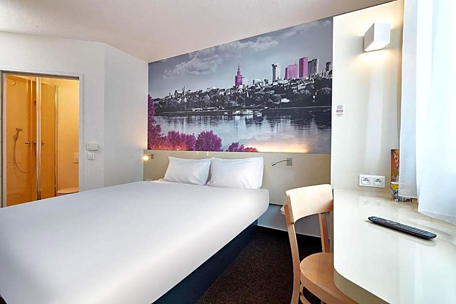 B&B Hotel Warszawa-Okęcie