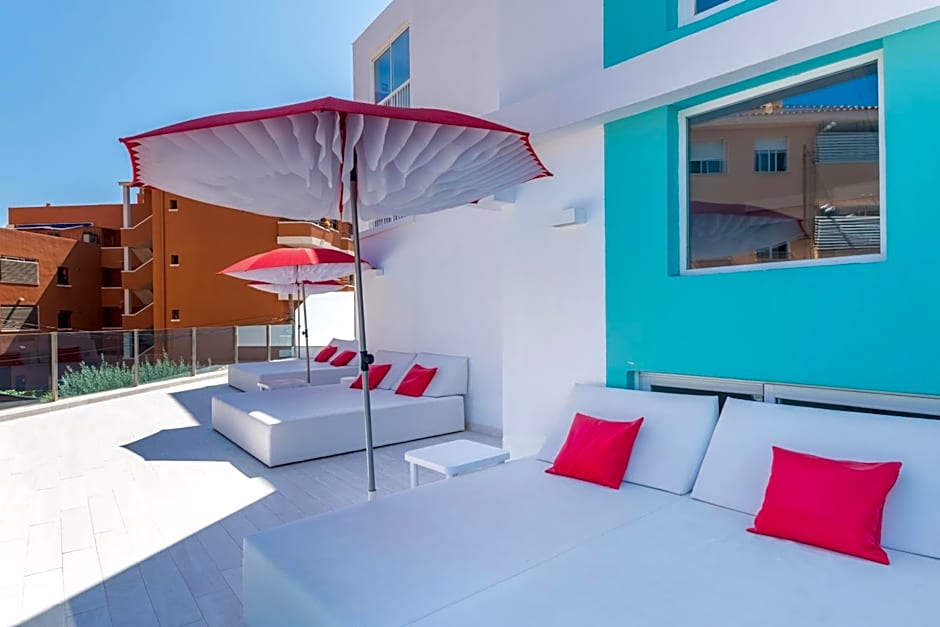 Plaza Santa Ponsa Boutique - Adults Only.