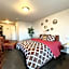 Roundtop Mountain Vista - Cabins and Motel