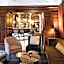 Ascot Hotel