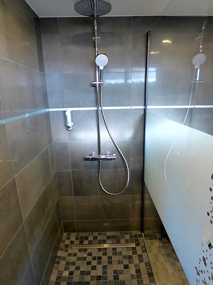 La Colline aux Yeux Doubs