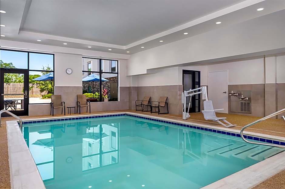 Hampton Inn Baltimore/Bayview Campus