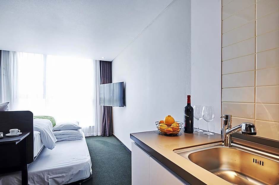 Jeju Pureun Hotel
