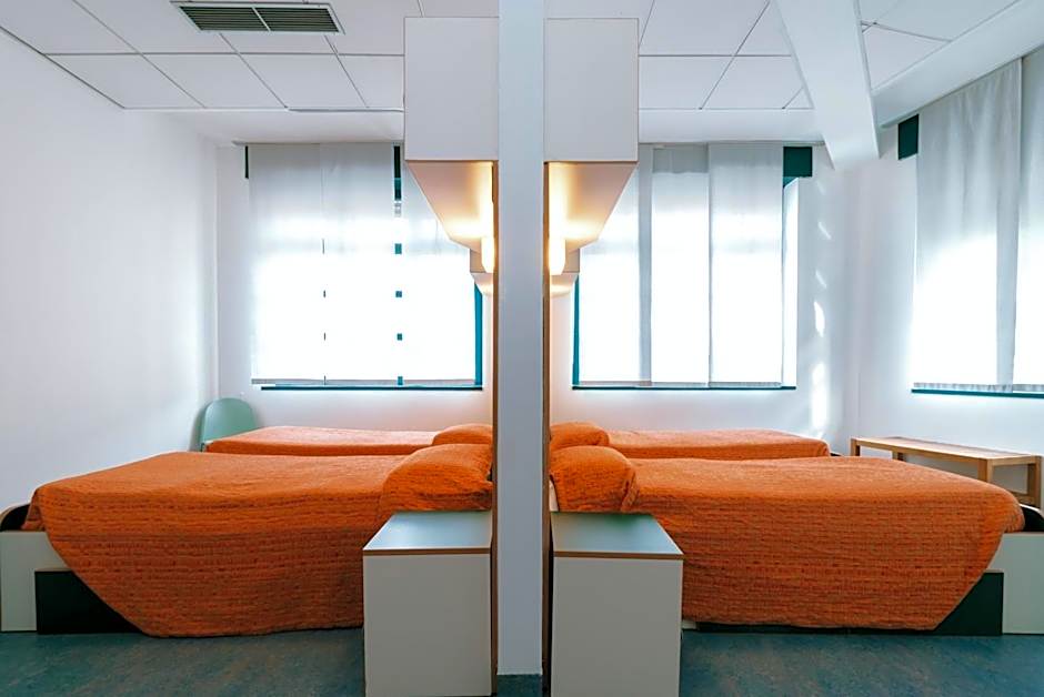 Photo 1 of 4 of Quadruple Room