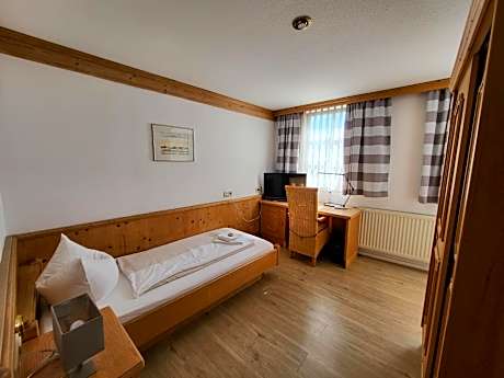 Single Room with Private Bathroom