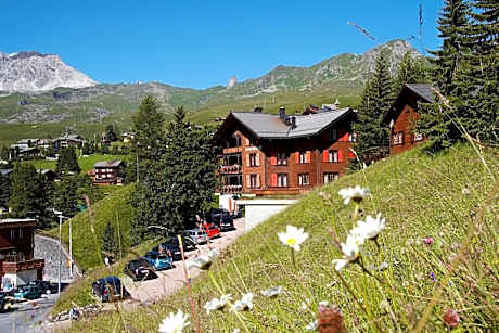 Hotel Sonnenhalde, Arosa