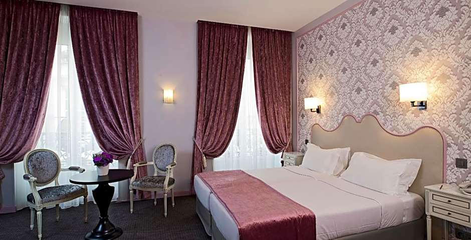 Hotel Saint Petersbourg Opera