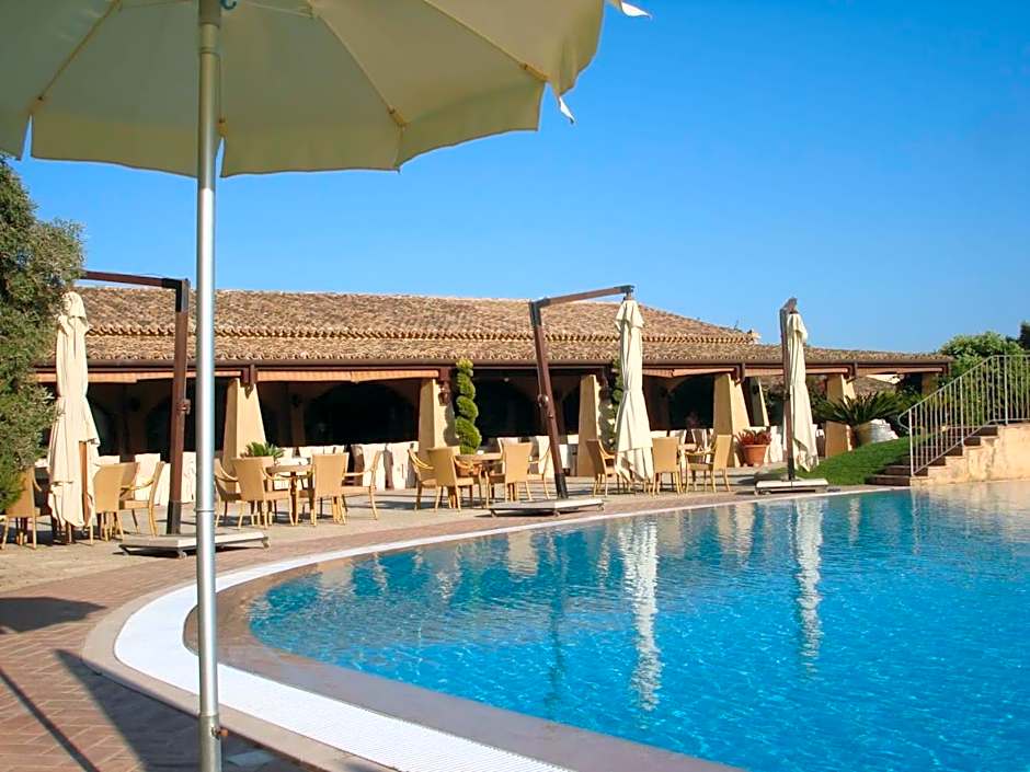 Borghetto Beach Club Resort