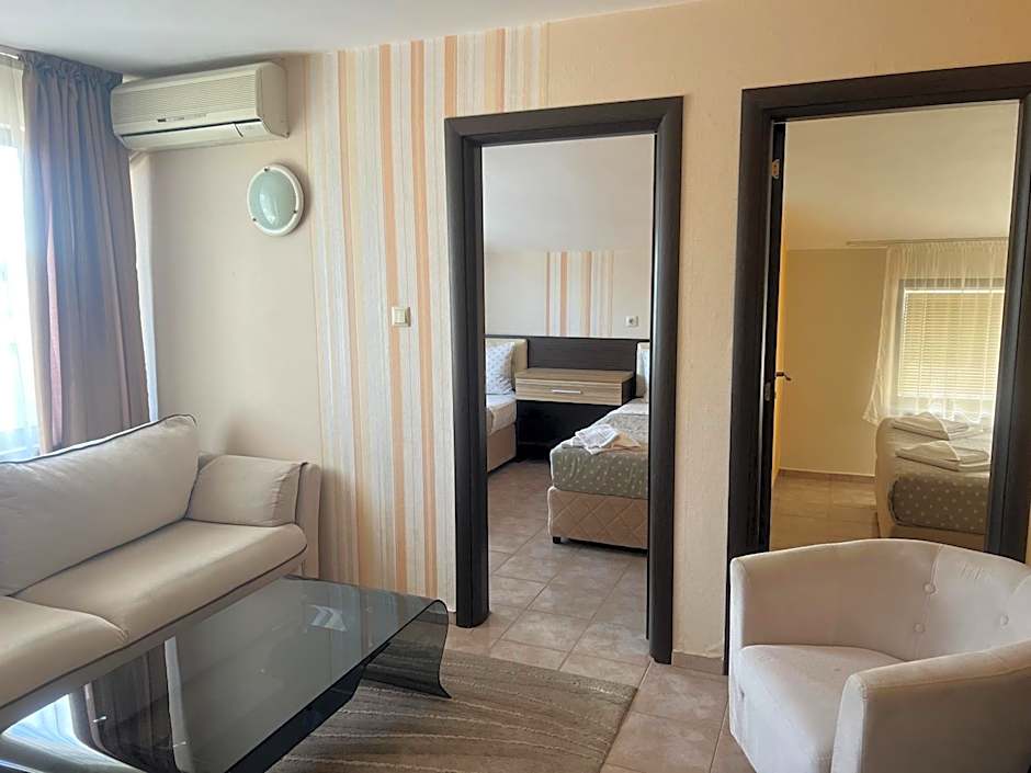 Hotel Lazur