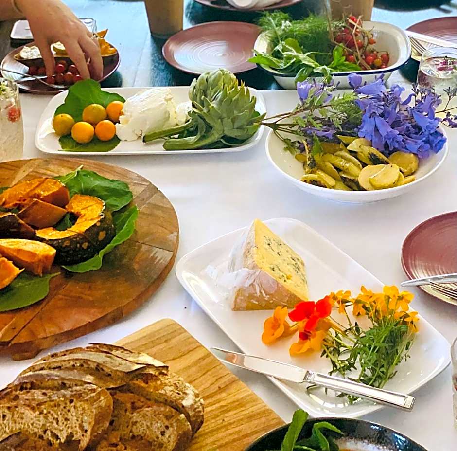 Mavis's Cabins @ Mt Warning