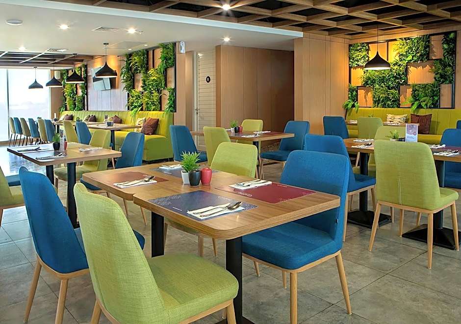 Hotel Dafam Pacific Caesar