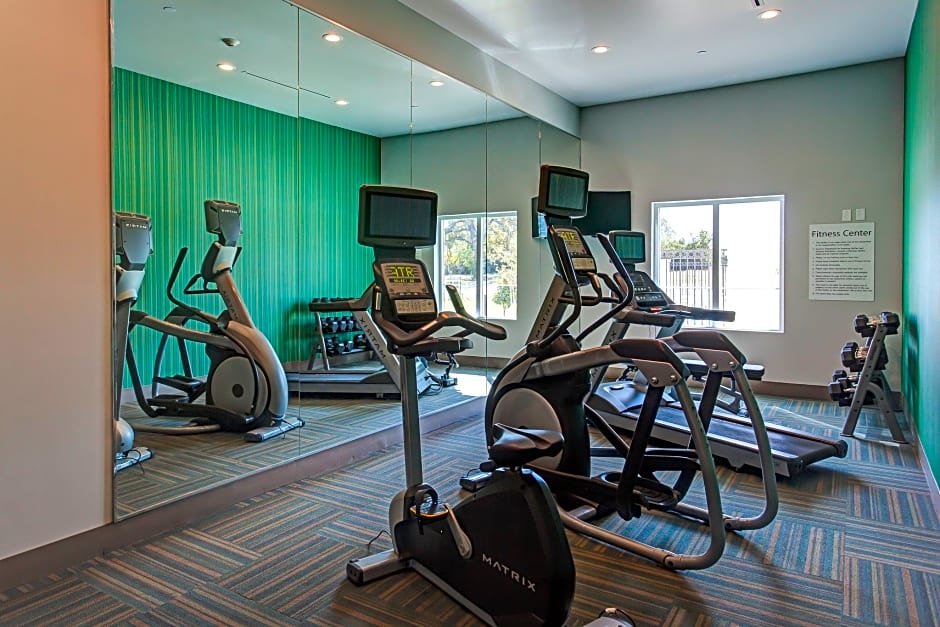 Holiday Inn Express & Suites Gatesville By IHG