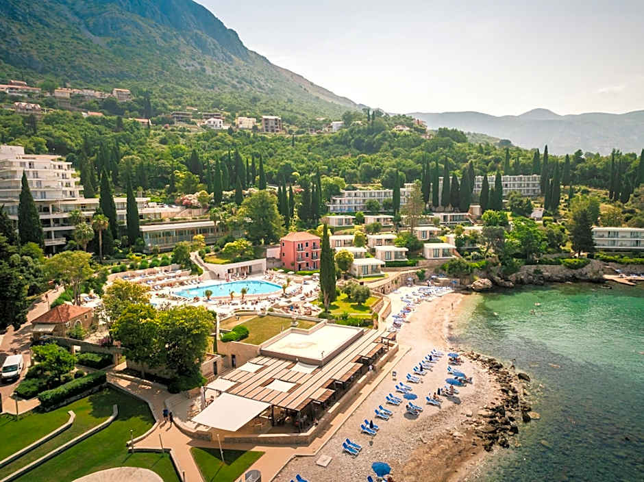 Villas and Apartments Mlini