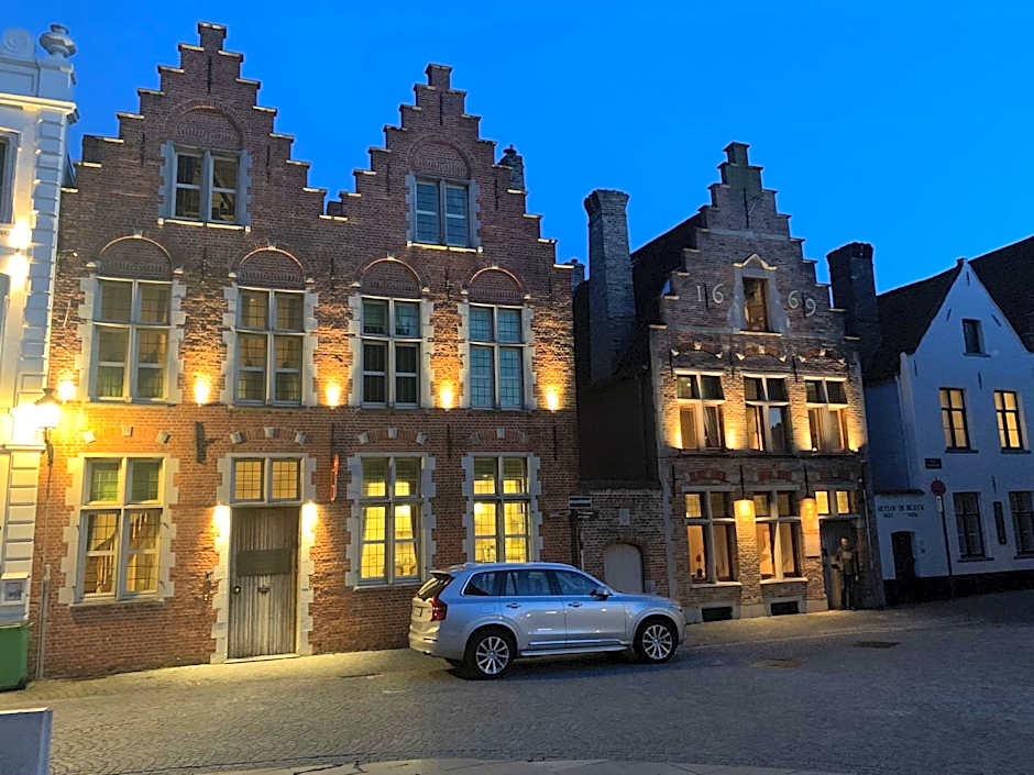 B&B 1669