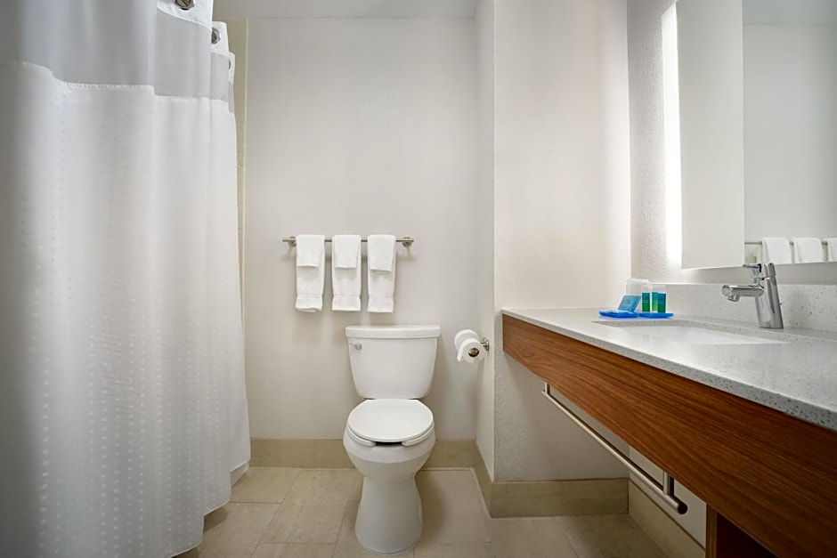 Holiday Inn Express & Suites Dallas NE - Allen By IHG