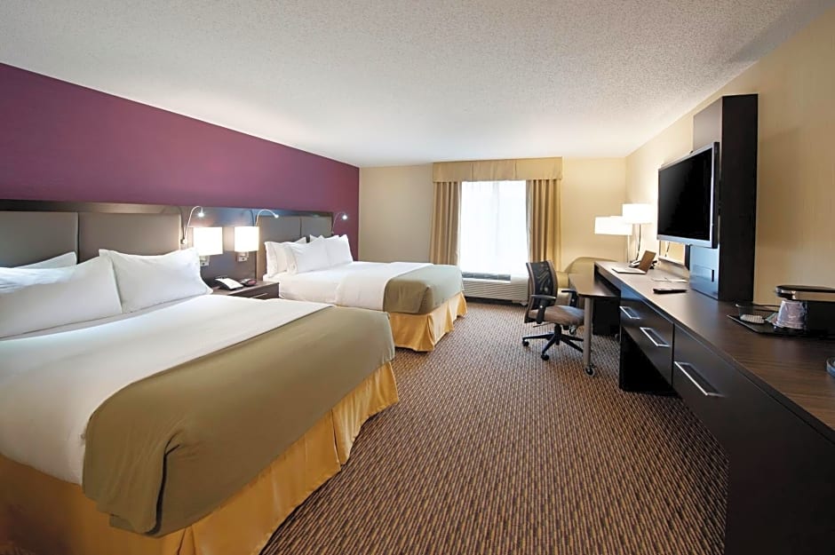 Holiday Inn Express Hotel & Suites Clearfield