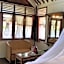 Arys Lagoon Bungalow & Hotel