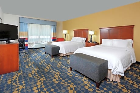 Queen Room with Two Queen Beds - Mobility and Hearing Access/Non-Smoking