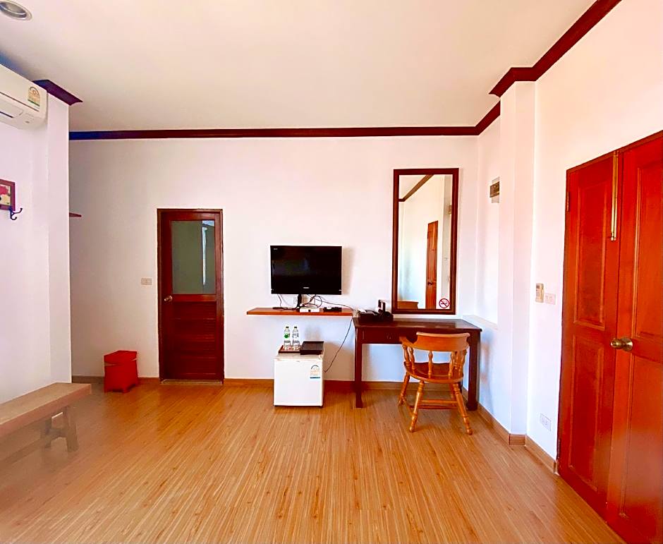 Sri Chiang Khan Hotel