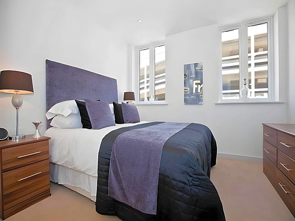 One White's Row Apartments