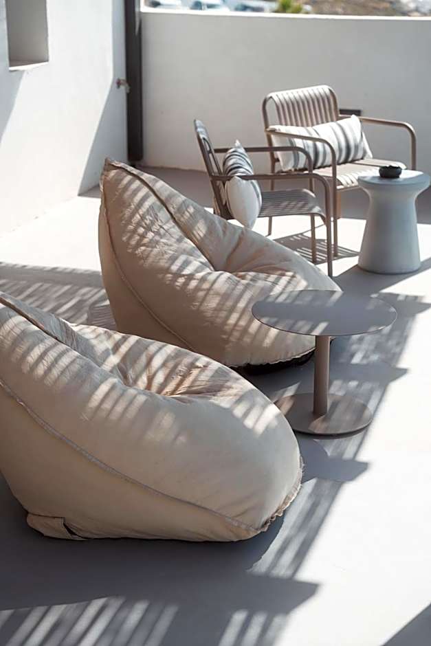 PAREA Blue Zone - Adults Only