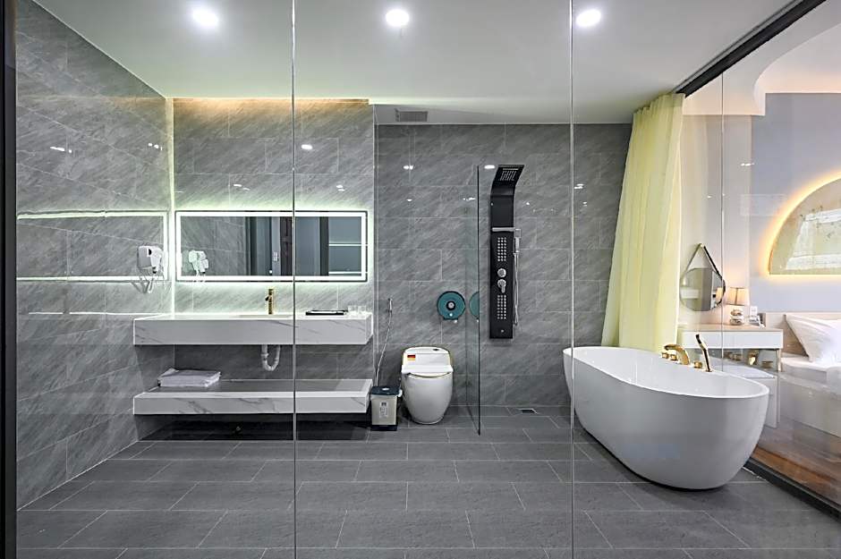 Sunrise Airport Hotel