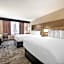 Brooklyn Center Hotel & Conference Center