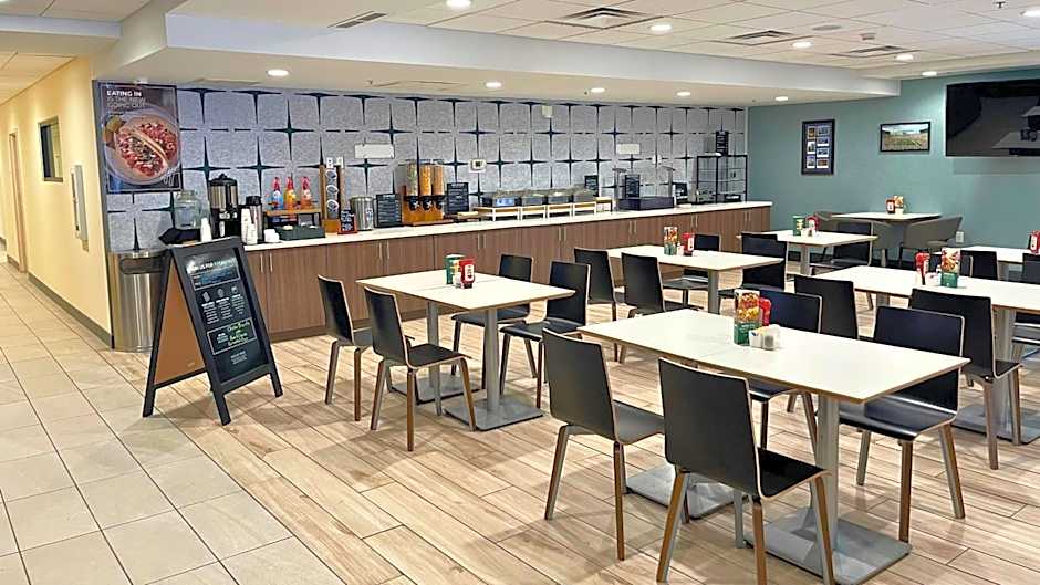 Holiday Inn Hotel & Suites Ann Arbor University of Michigan Area By IHG