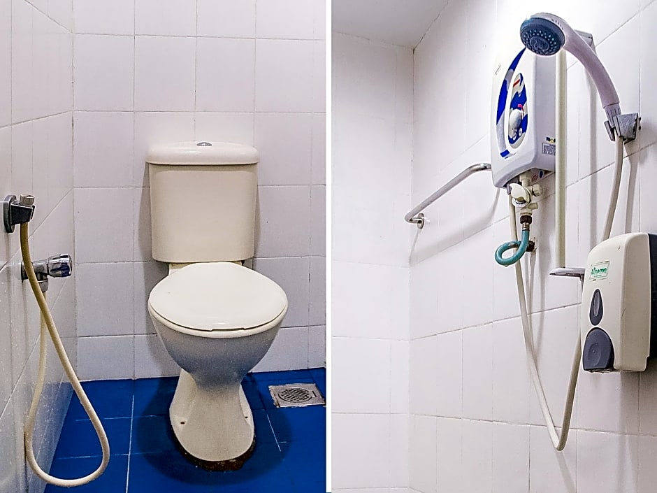 Super OYO 44097 Avatarr Hotel