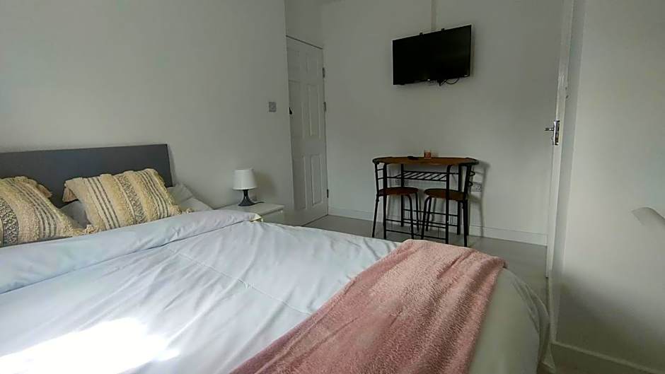 Sanderson Studio Apartments in Bromley, Greater London