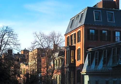 Beacon Hill Hotel