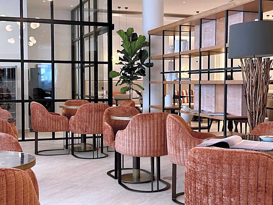 The King Jason Paphos - Designed for Adults