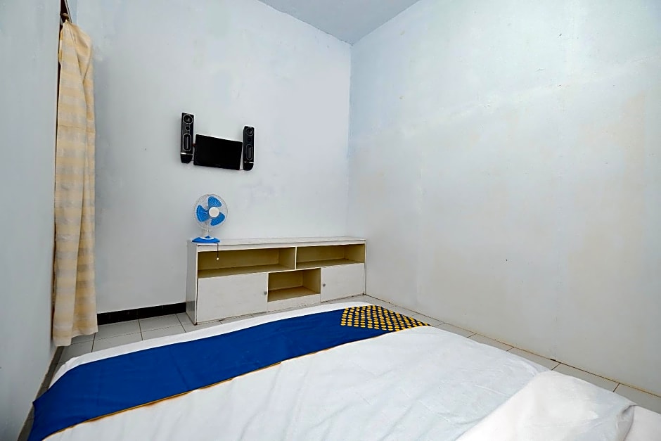 OYO 2240 Simpang Tujuh Residence