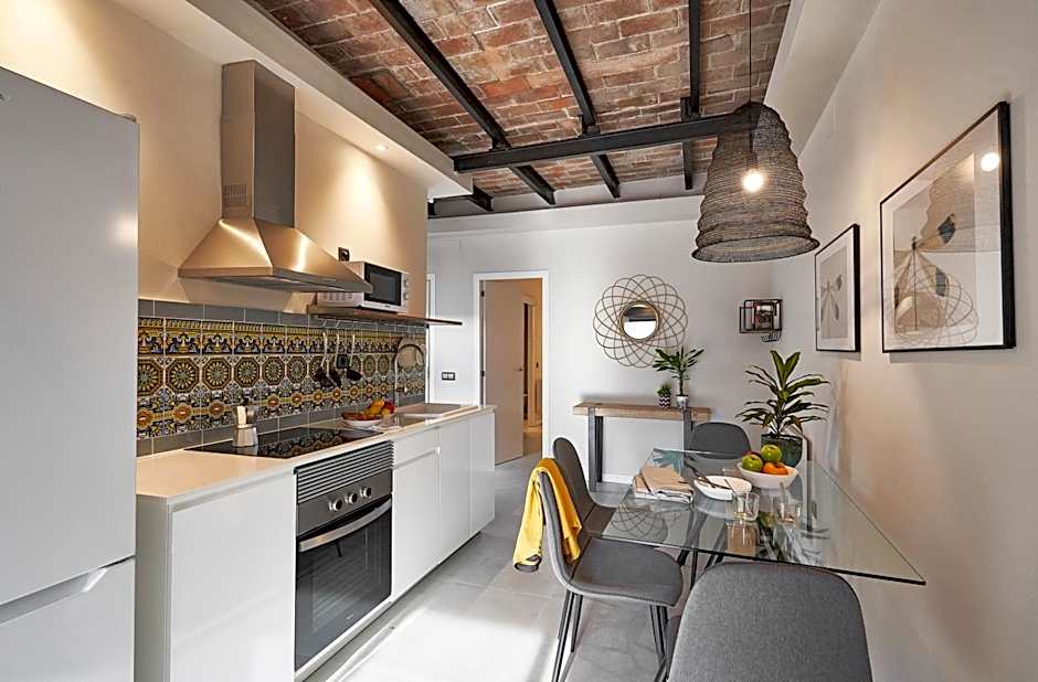 AinB Eixample-Miro Apartments