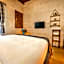 Saliche Cave Suite