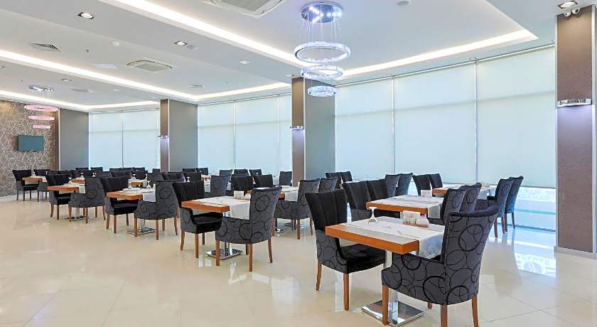 Ramada Hotel and Suites Edirne