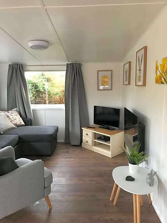 Daffodil Lodge