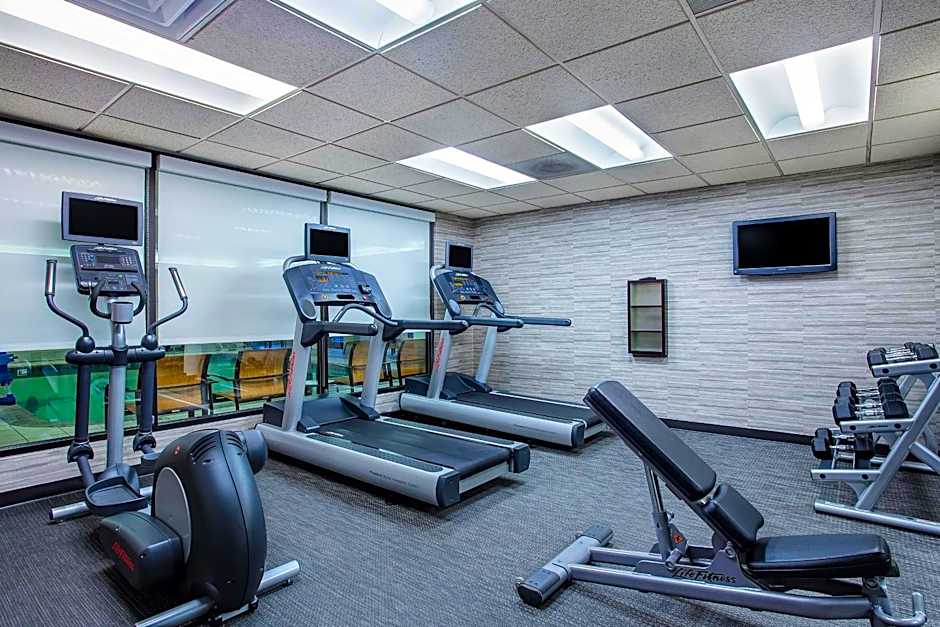 Courtyard by Marriott Knoxville Cedar Bluff