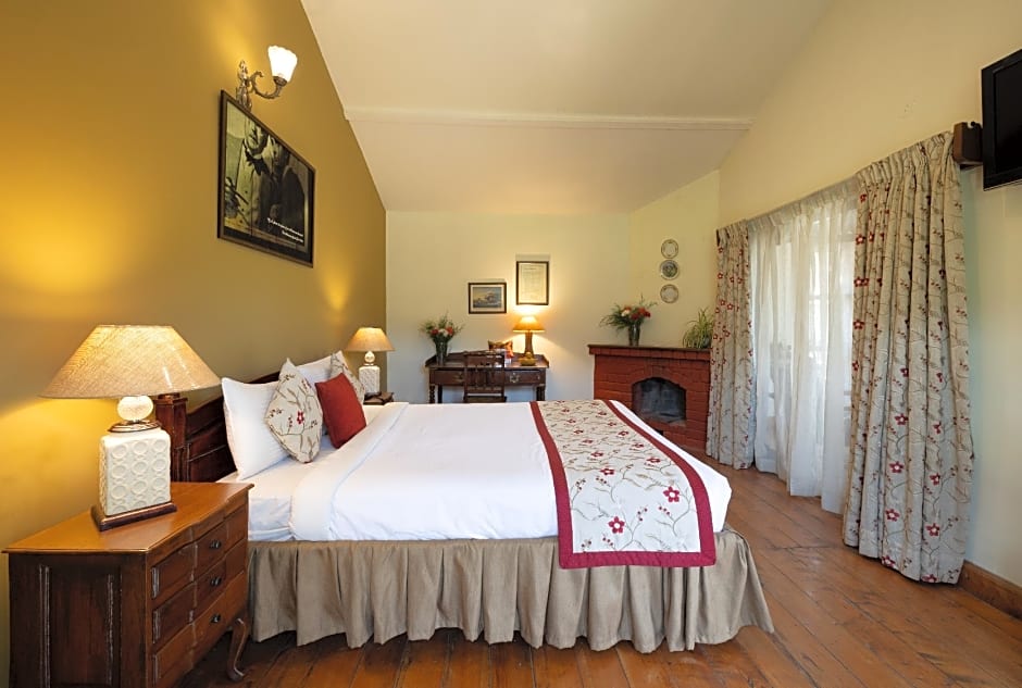 Sherlock Homes  A Heritage Theme Hotel