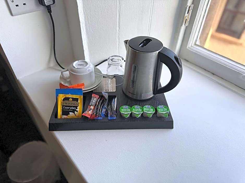 The Royal Hotel Elgin